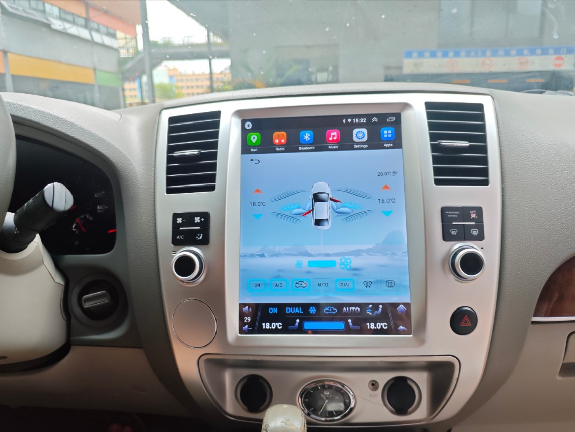 12.1” 2+32GB Android 13 Car Radio Stereo GPS Navi For Infiniti QX56 2008-2011