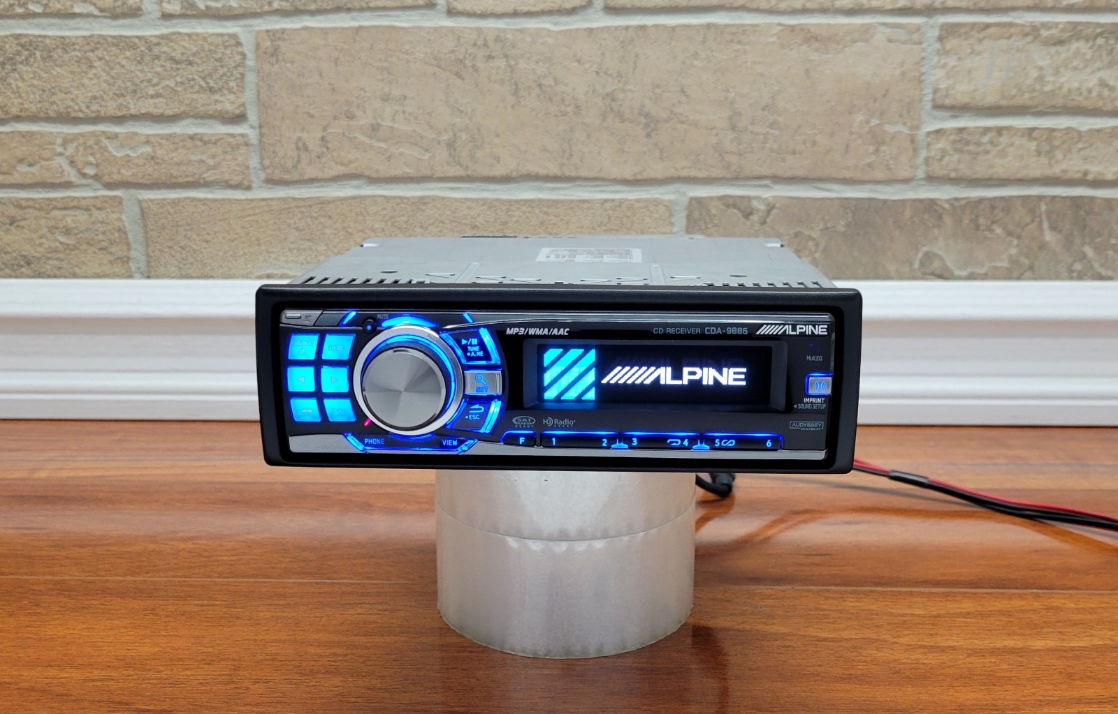 SUPER RARE ALPINE CDA-9886 CD PLAYER with BLUETOOTH adapter, USB and REMOTE