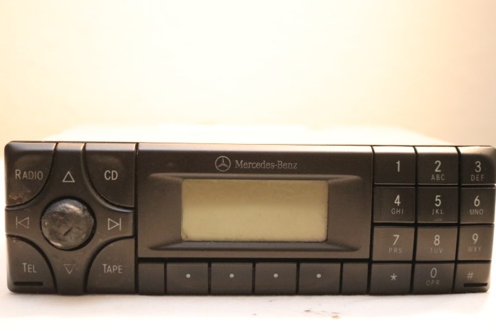 MERCEDES BE6003 CASSETTE STEREO 1999-2003 E320 SLK CLK430 W208 W/code