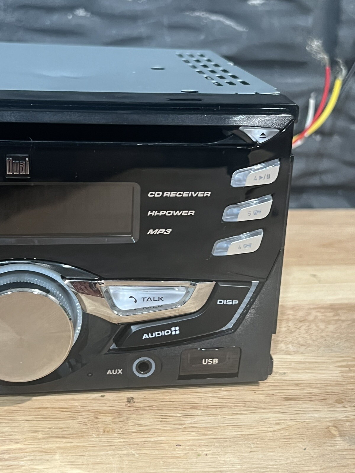 Dual Electronics DC426BT Double-DIN in-Dash CD AM/FM/MP3 Receiver