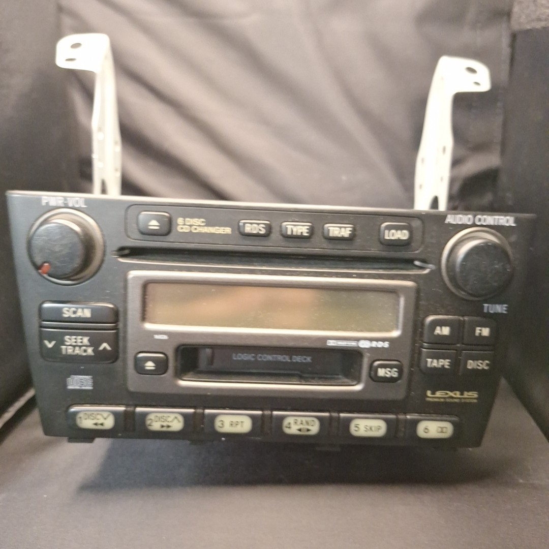 lexus 86120-AA040 Fujitsu 122000-3210D101 Radio with mounting bracket Head unit