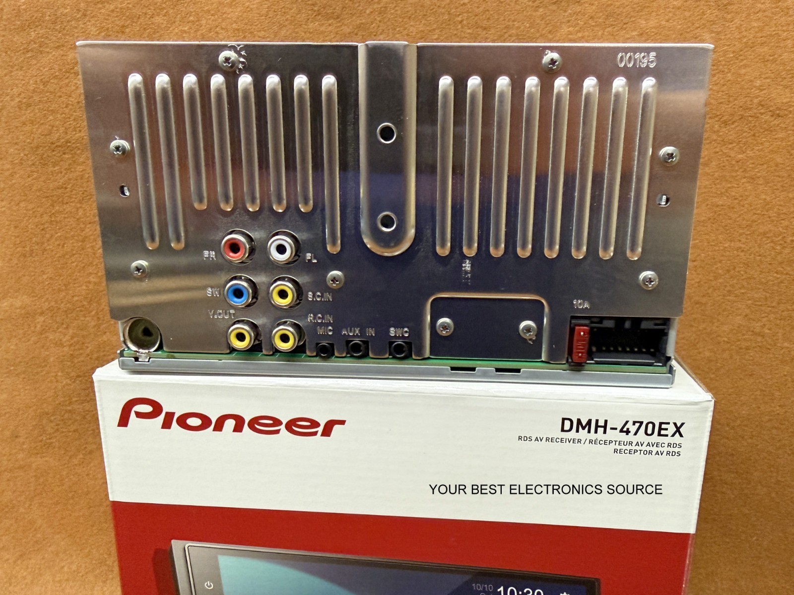 NEW Pioneer DMH-470EX 7″ LCD Digital Media Receiver w/ Bluetooth