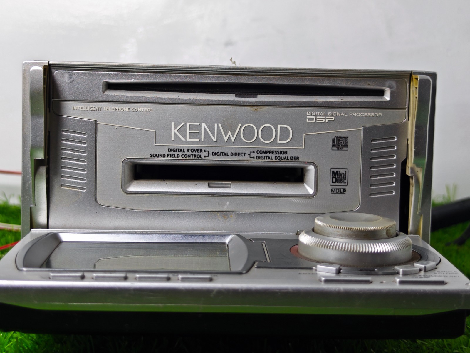 Vintage Kenwood DPX-7021MP Double-DIN CD / MiniDisc Player & DSP Receiver