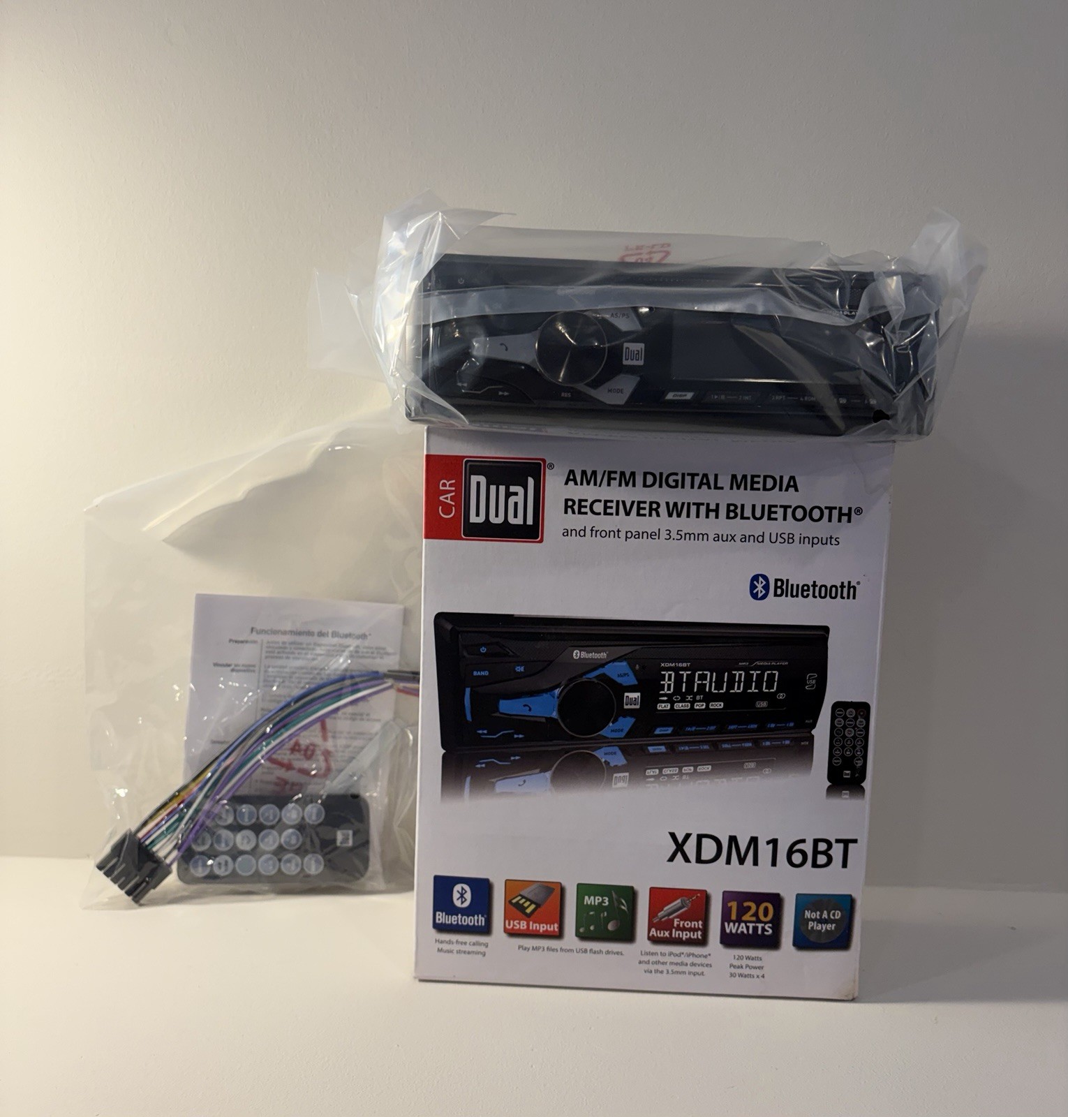Dual XDM16BT AM/FM Digital Media Receiver Bluetooth USB AUX MP3 1 DIN Car Stereo