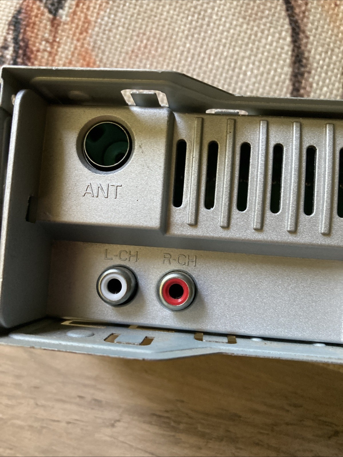 Dual Electronics XDM17BT Single DIN Car Stereo Worked When Taken Out Of Car
