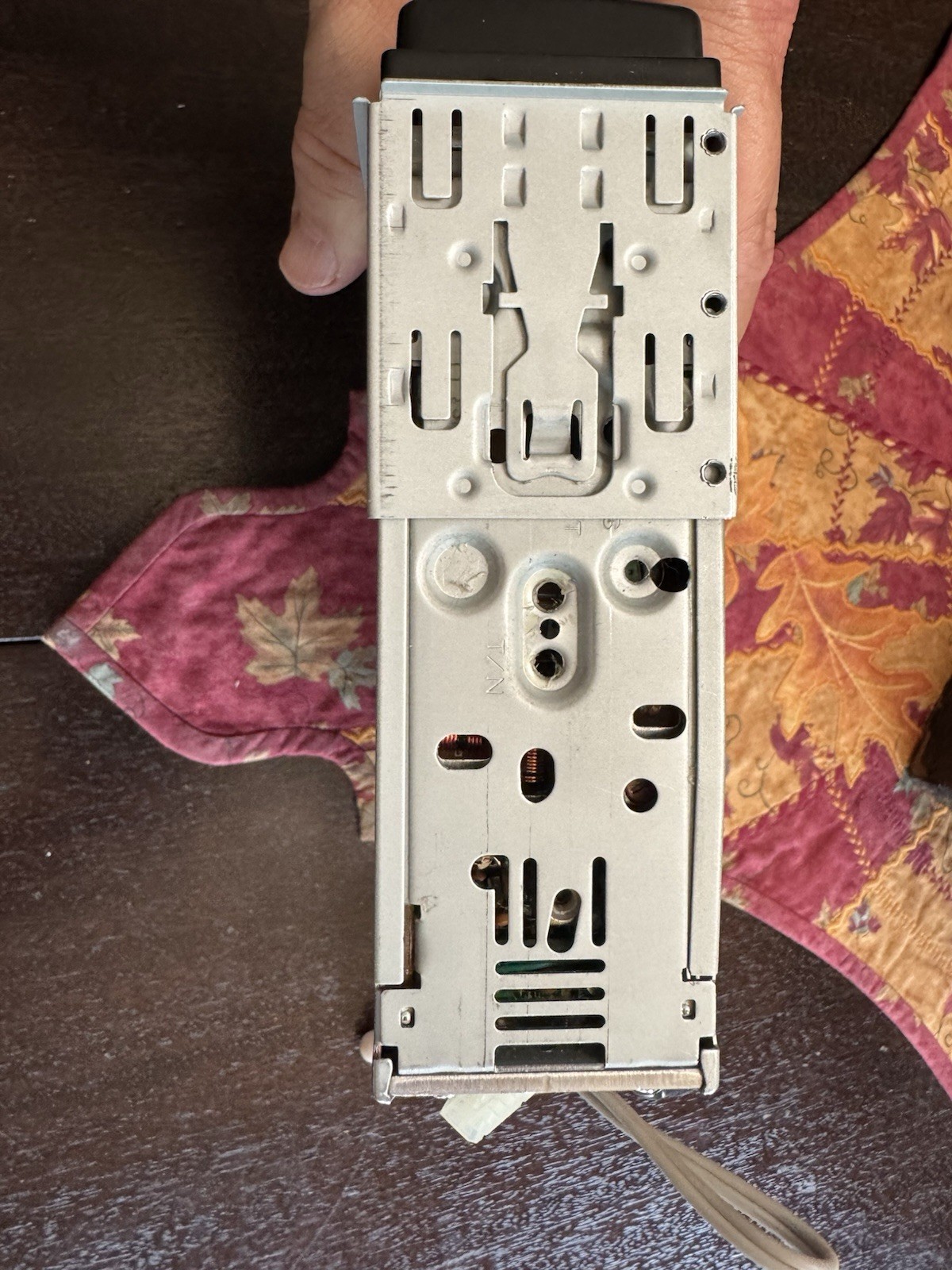 RadioShack AM/FM Stereo Cassette Player Detachable Face Plate 12-2118 Watch Vid