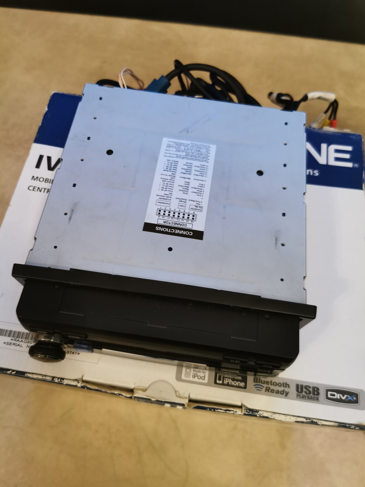 Alpine IVA-D511RB Mobile Media Station with Competition-Level Quality mint condi