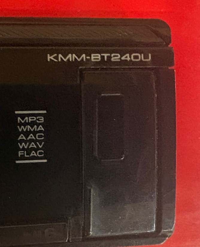 Kenwood KMM-BT240U 1 DIN Radio Face. Detachable Face plate only