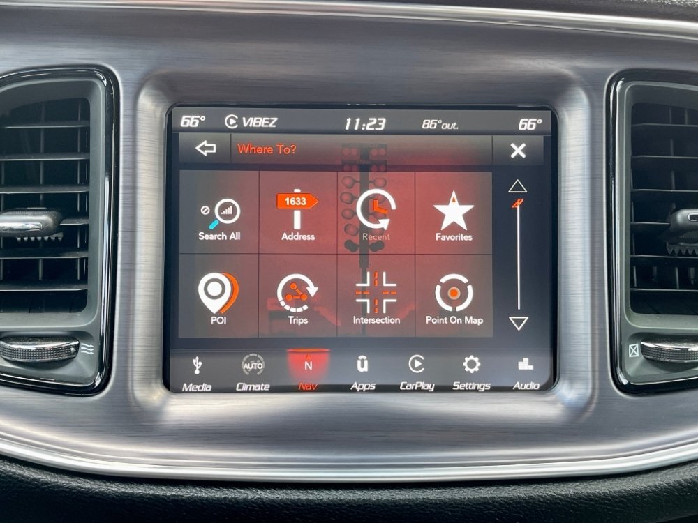 Mopar Uconnect 4 UAS 8.4-inch Touschscreen – z Mount