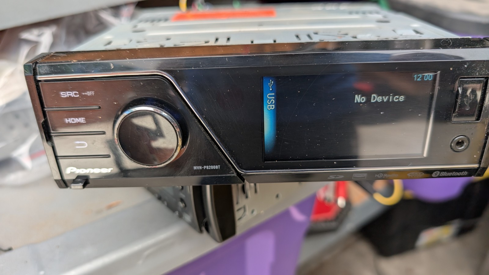2010 Pioneer MVH-P8200BT Digital Media Receiver Head Unit Car Audio Untested