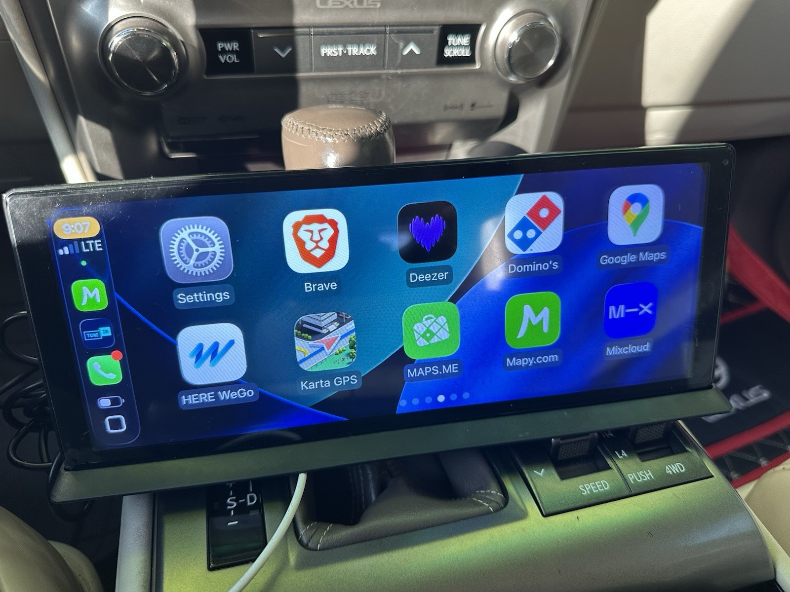 Maustor 10.26 Inch Android 14 Portable Wireless Carplay Android 6gb RAM +128GB S