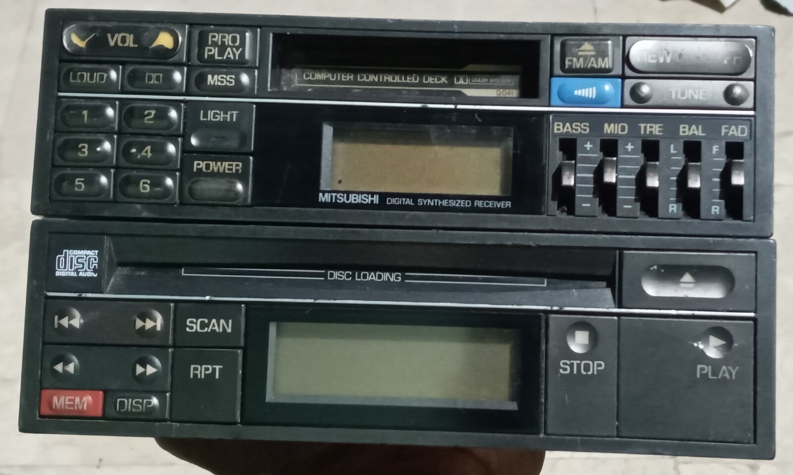 Mitsubishi CZ-350H CD-206 – WS Cassette receiver CD classic Old School JDM RARE