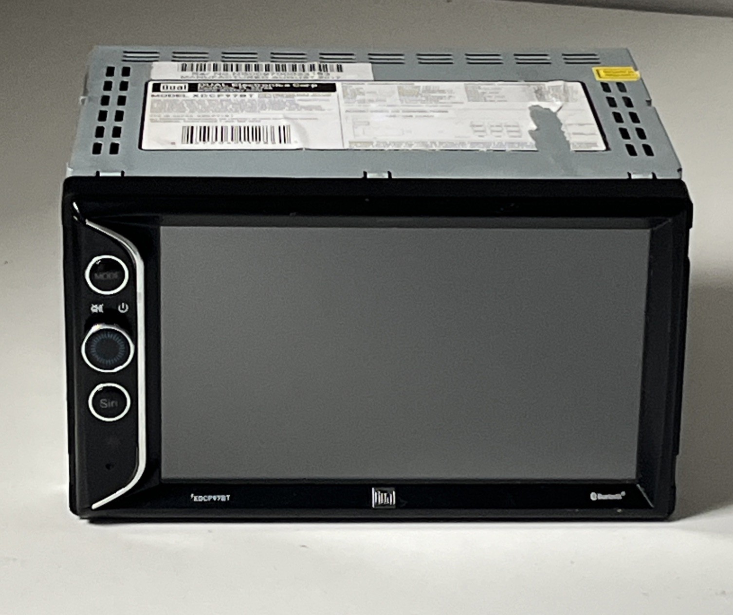 Dual XDCP97BT 6.2″ Touchscreen Digital Media Receiver Apple CarPlay Bluetooth