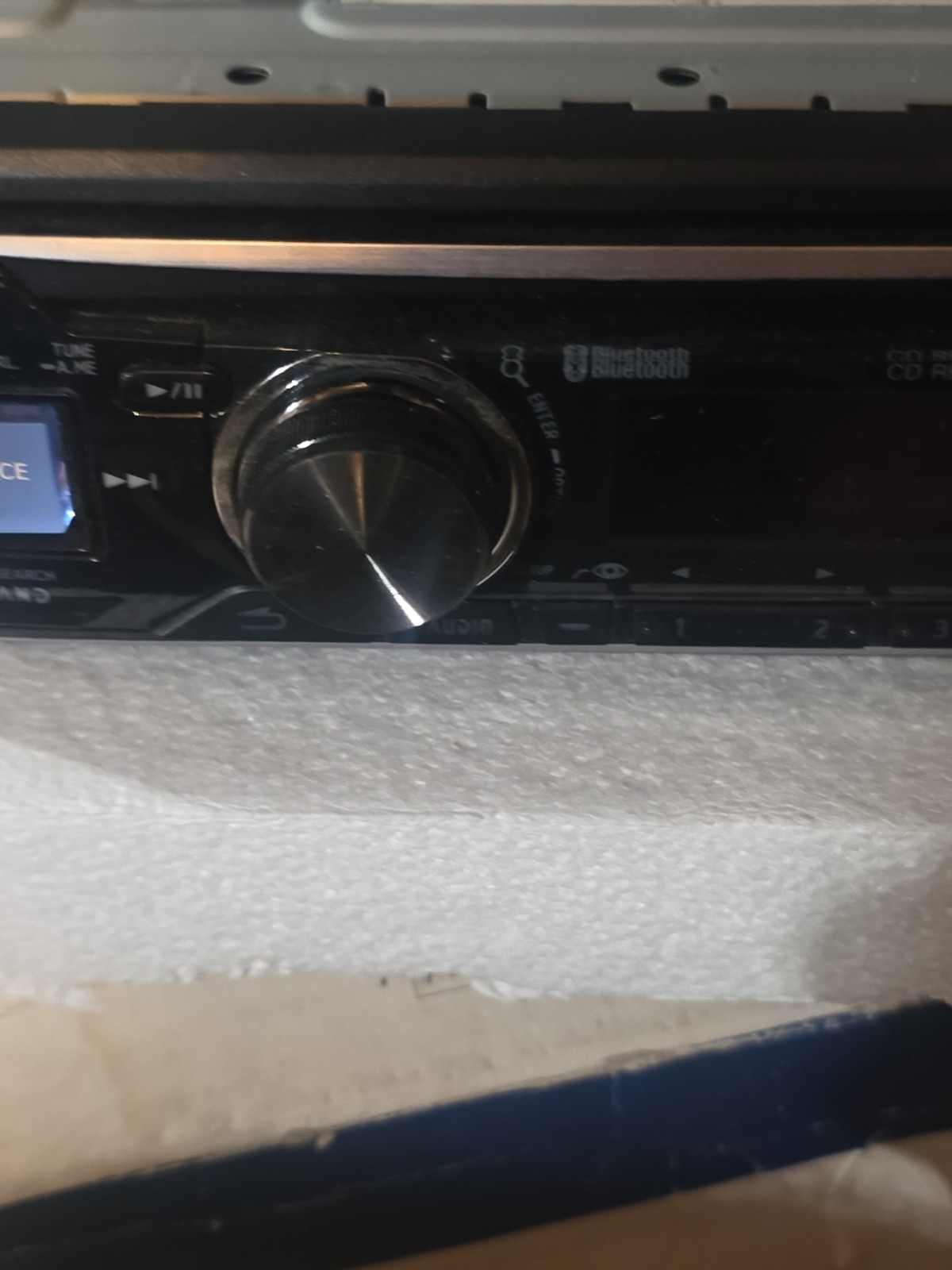 Alpine CDE-143BT Car Bluetooth CD Receiver Brand New No Remote Or Box