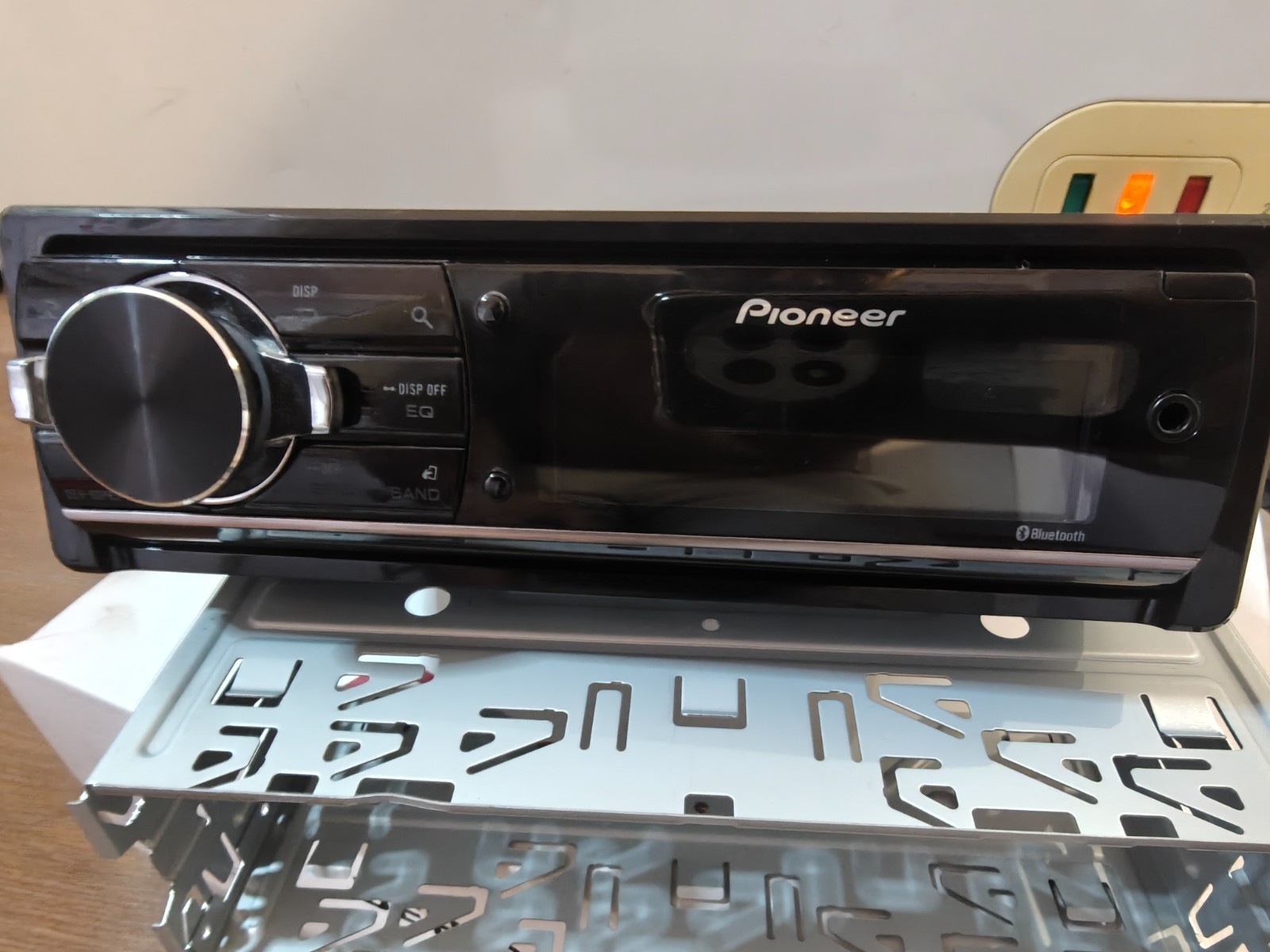Pioneer DEH-80PRS 3-way Active Crossover Network,Auto EQ CD Bluetooth Player-NEW
