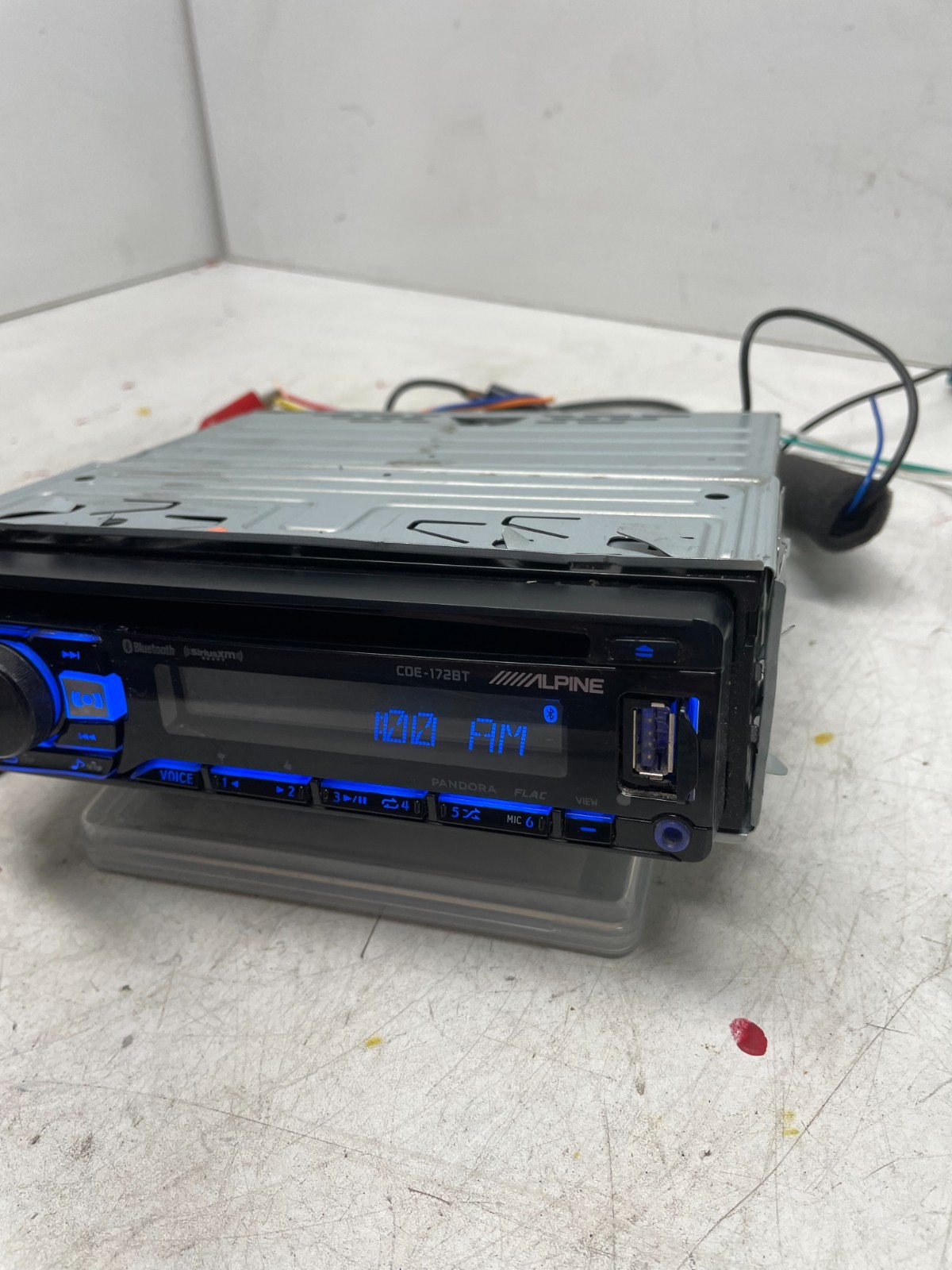 ALPINE CDE-172BT CAR STEREO CD FM RADIO 1-DIN RECEIVER SIRIUS XM USB TESTED