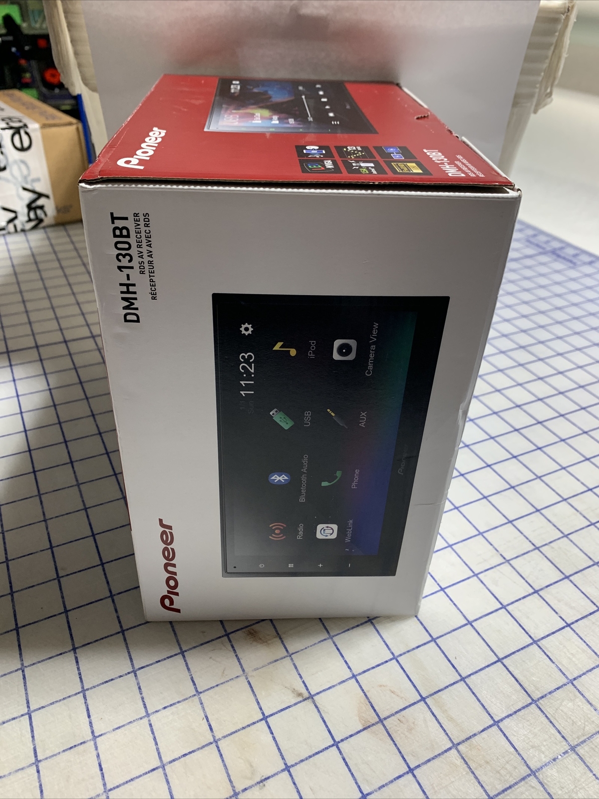 Pioneer DMH-130BT 6.8″ Touchscreen Double Din Receiver Stereo Apple Andriod
