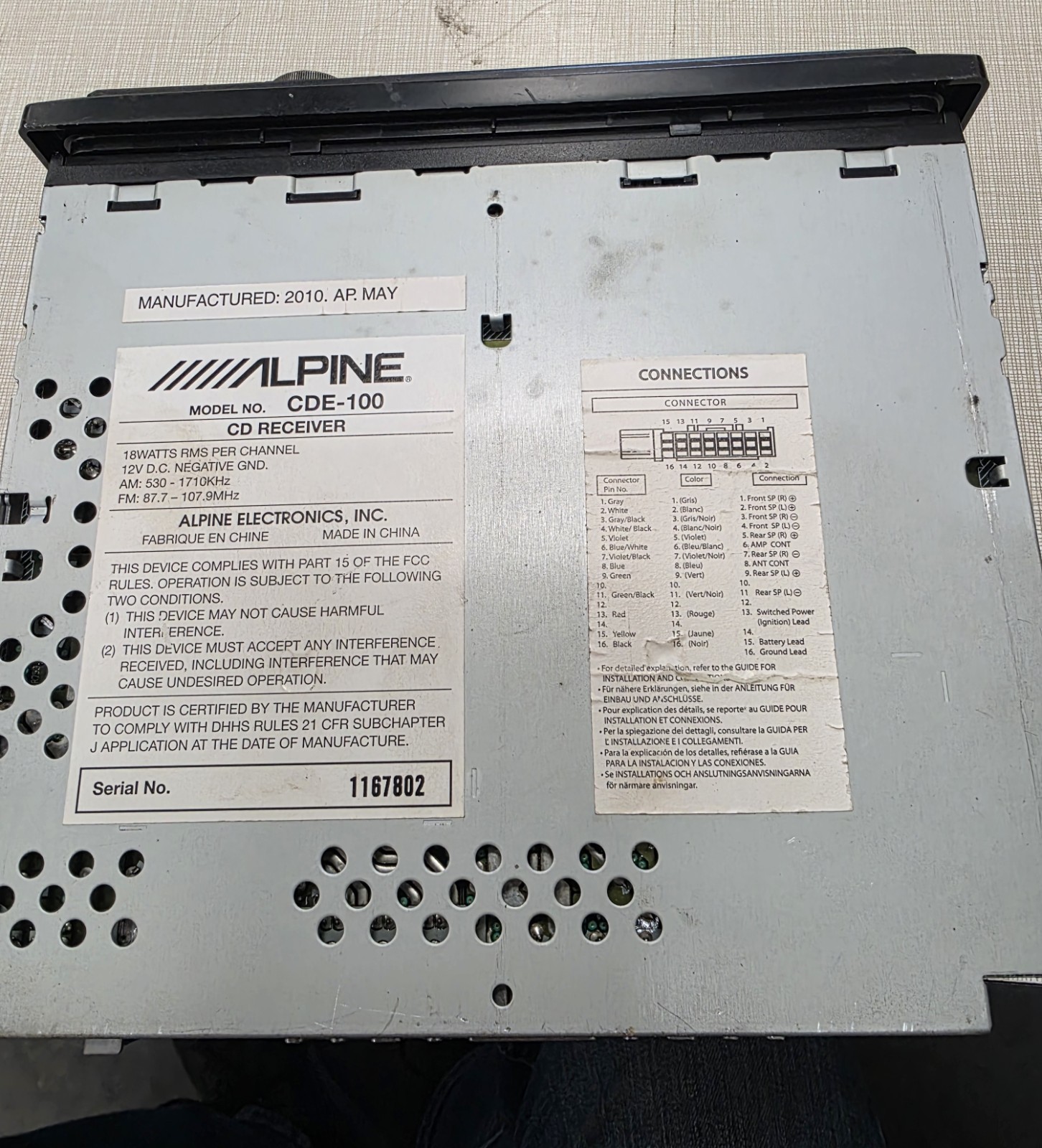 UNTESTED Alpine Model No CDE-100 In Dash Cd Receiver With Detachable Face