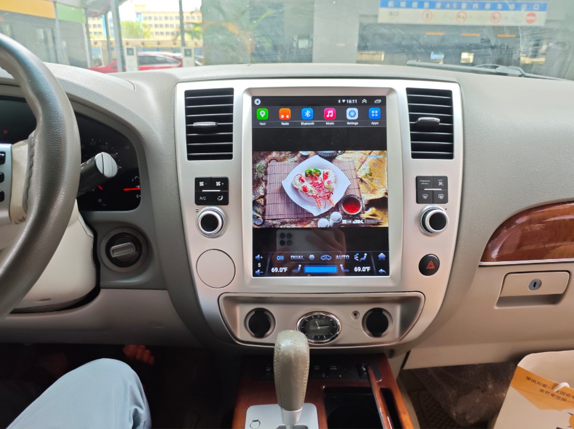 12.1” 2+32GB Android 13 Car Radio Stereo GPS Navi For Infiniti QX56 2008-2011
