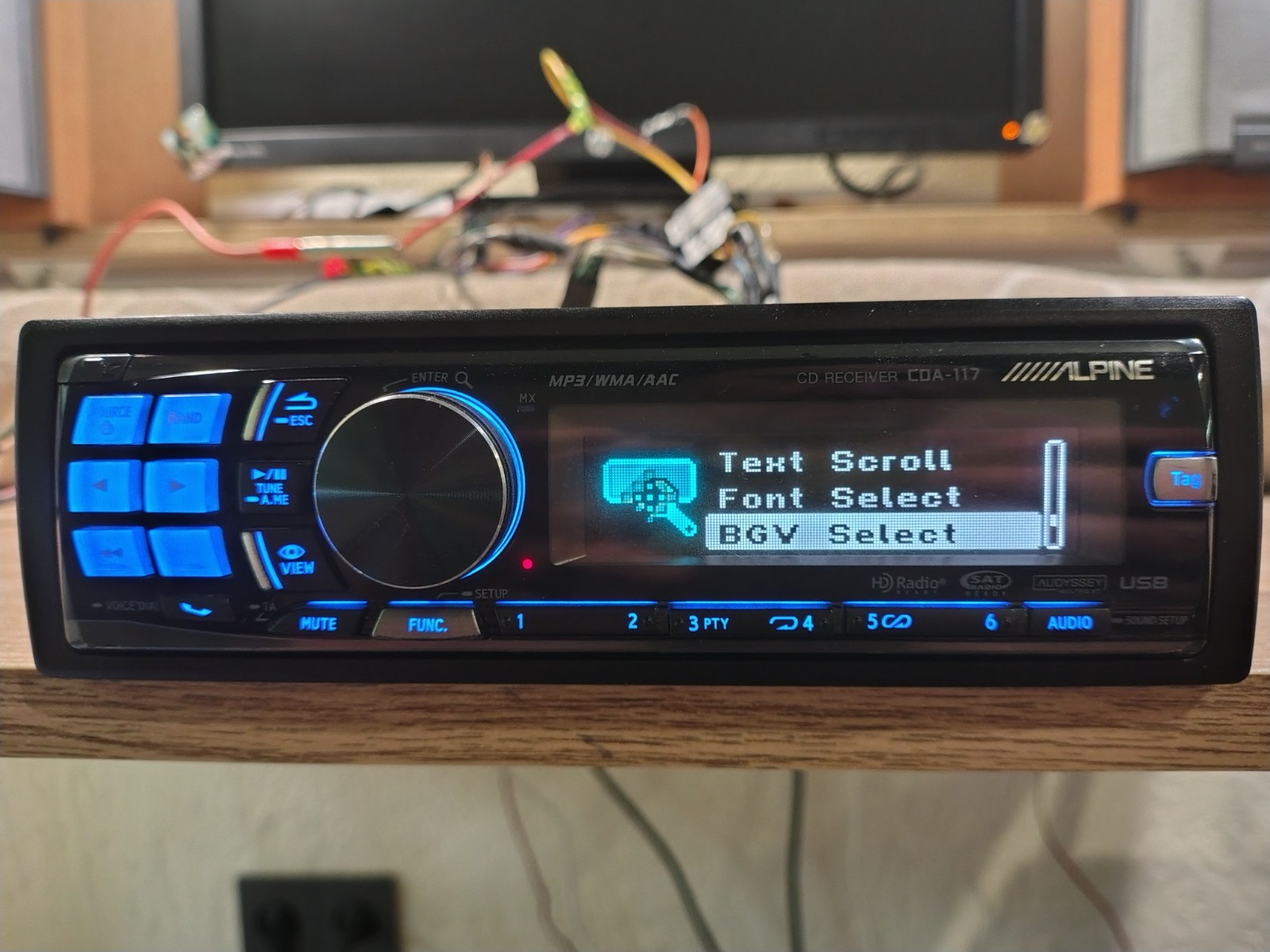 Alpine CDA-117 Car Stereo Mobile Media Station Fully Working Great Shape