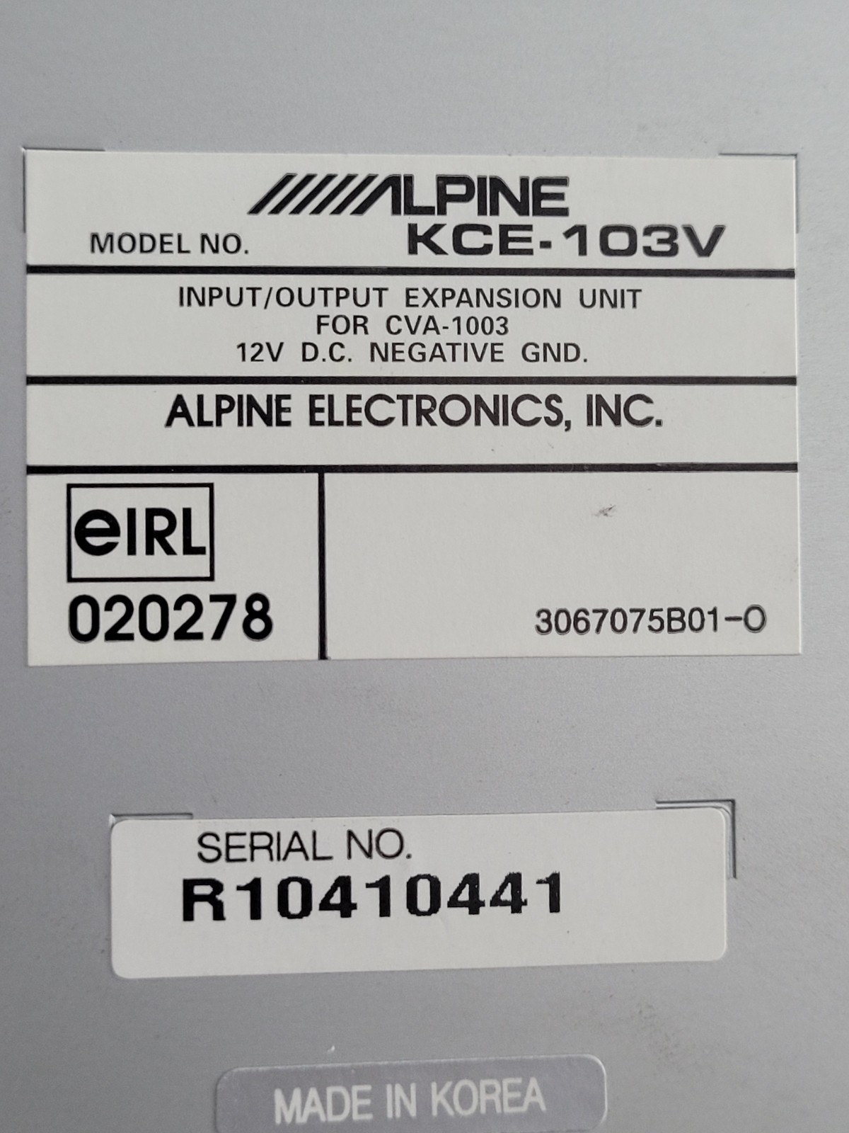 Alpine Input Output expansion unit for CVA-1003 model KCE-103V 12V DC