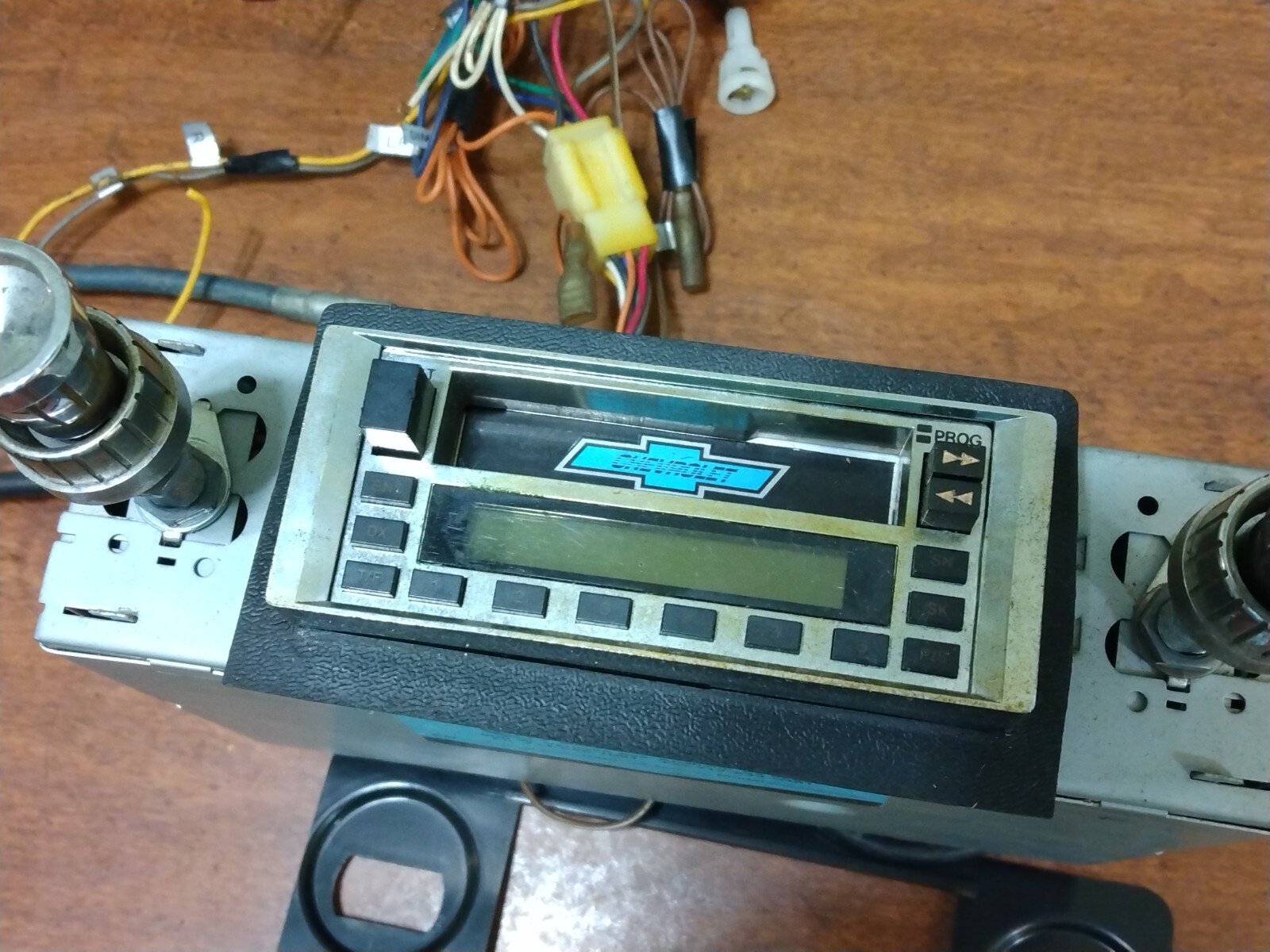 Vintage Chevy Custom Autosound Push Button Radio 60’s Chevy Model USA 1 RARE HTF