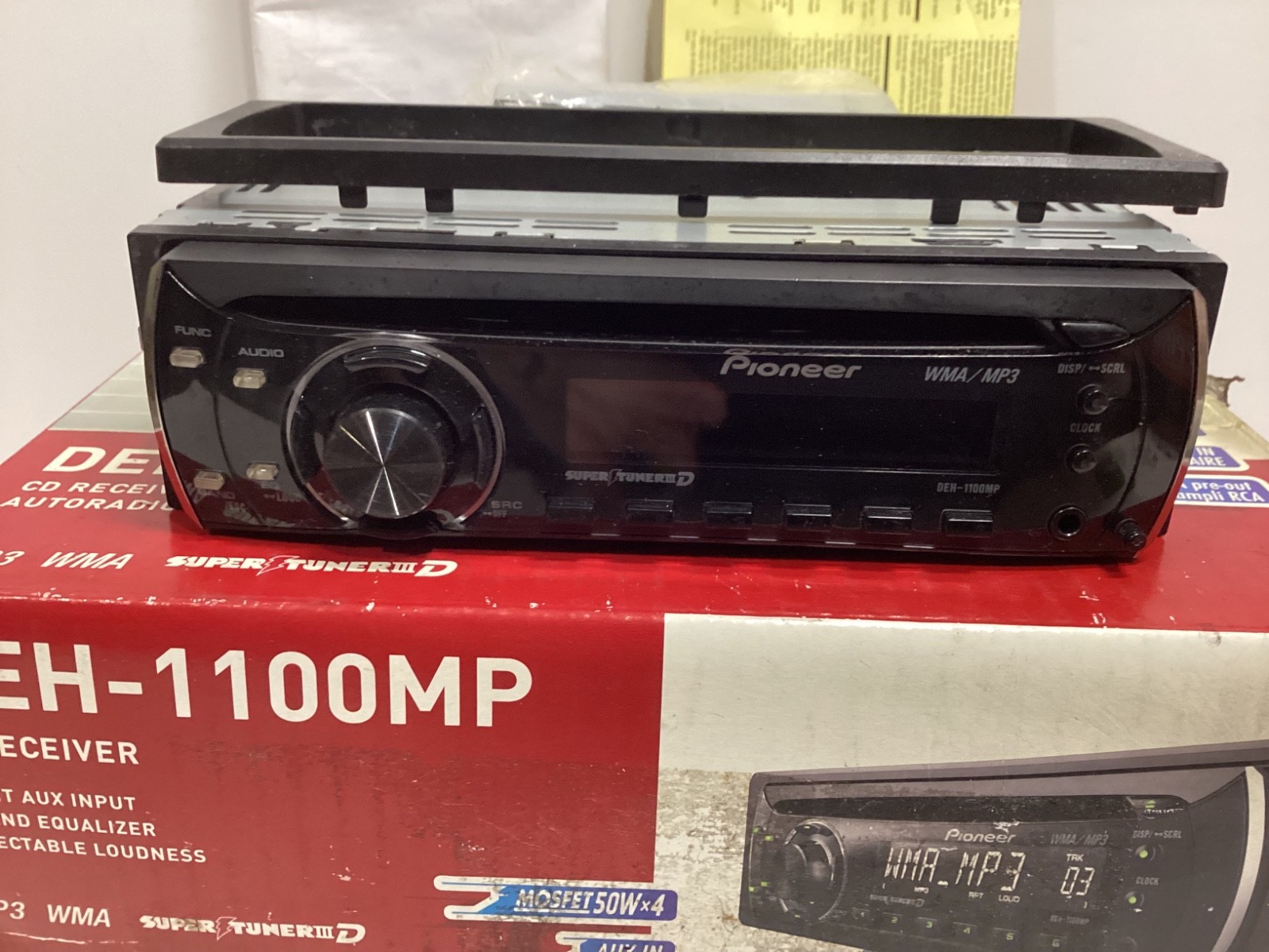 Pioneer DEH-1100MP CD Player WMA MP3 Aux In Car Stereo Radio open box