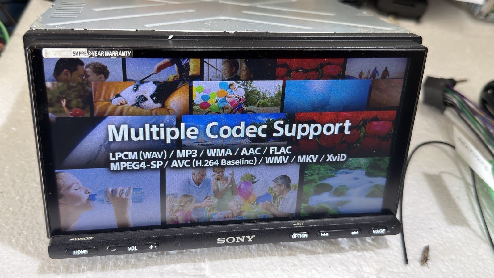 Sony XAV-AX7000 Multimedia Receiver Car Audio Android Auto Play XAVAX7000