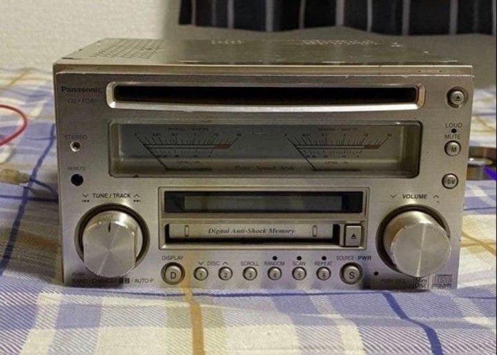 Junk Panasonic CQ-VX5500D CD MD Mini Disc Player Car Audio Silver Japan