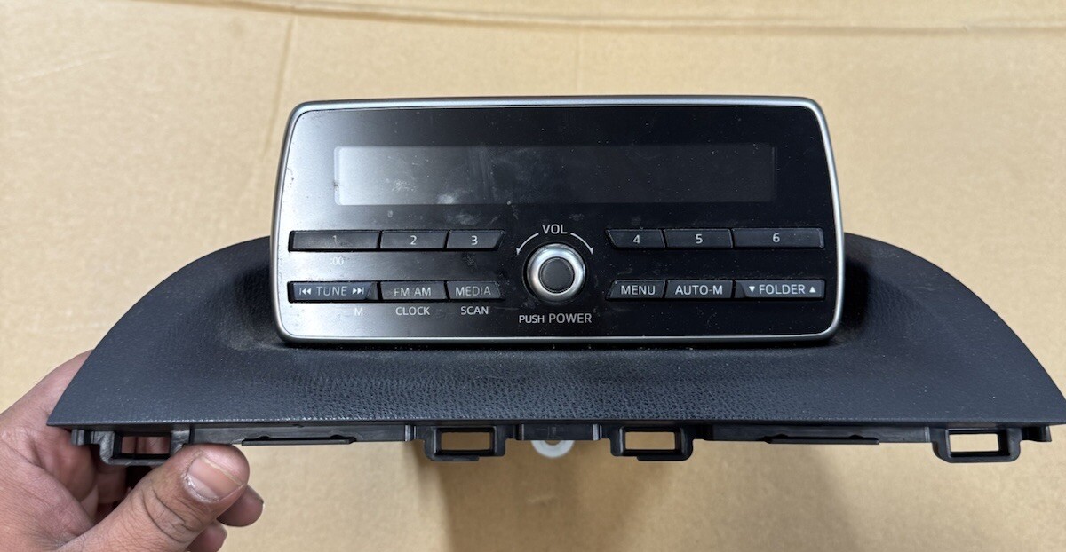 MAZDA 3 14 15 16 RADIO AUDIO AM FM CD FACTORY DASH UNIT OEM # BHN9669R0A