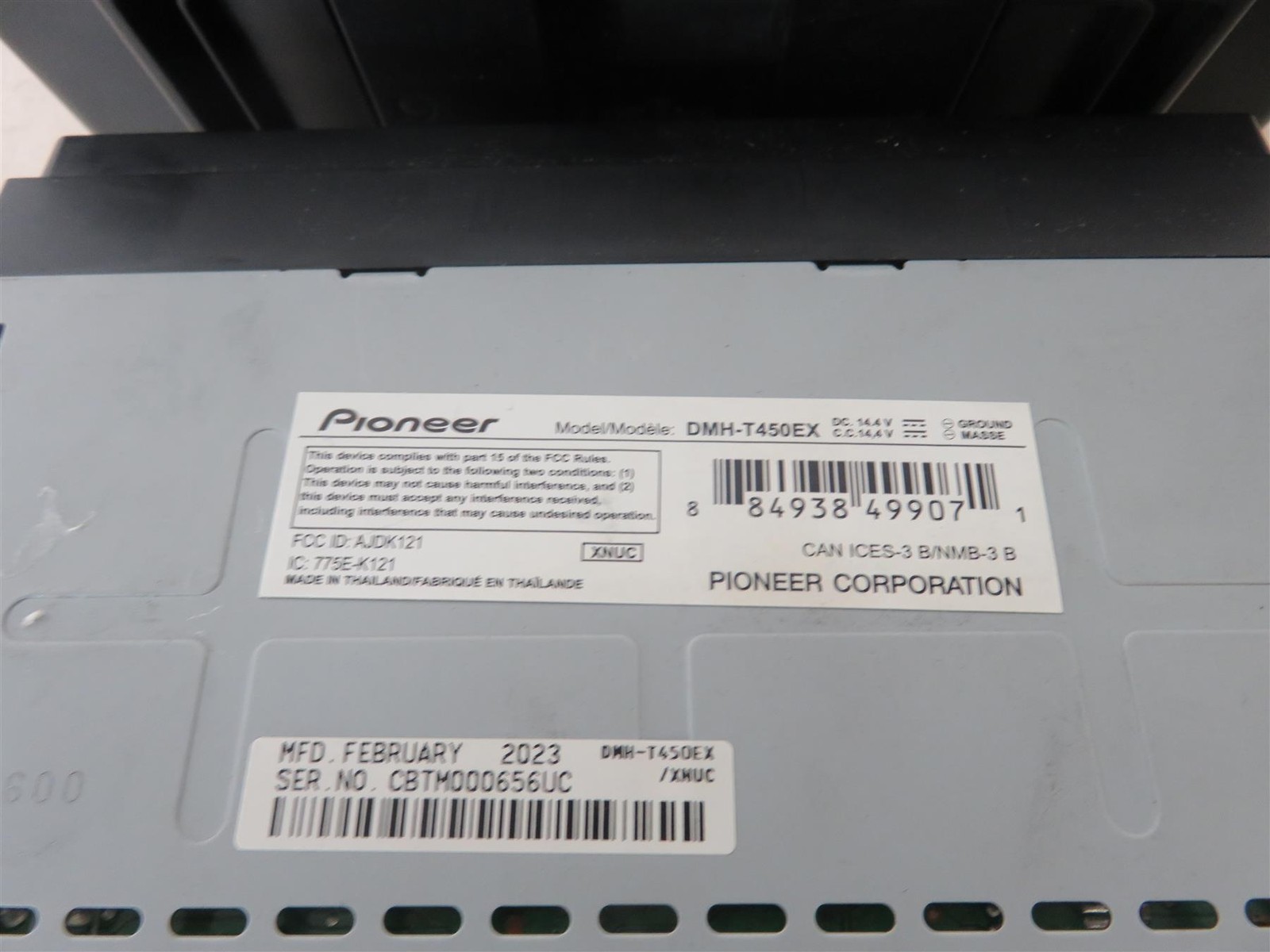 Pioneer DMH-T450EX 9” Touchscreen Digital Multimedia Receiver