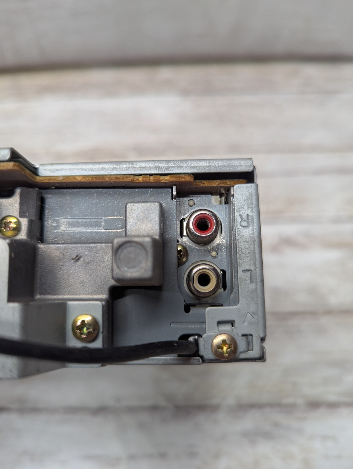 Pioneer DEH-1000 Super Tuner 3 (Parts and Repair) Untested Might Work