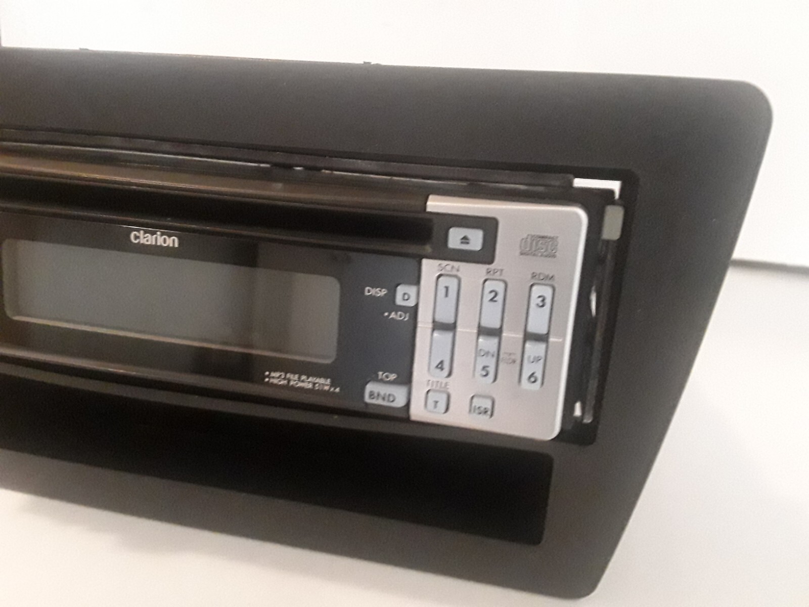 Clarion DB355MP In-Dash Car Stereo CD Receiver MP3 Detachable Face w/ Remote