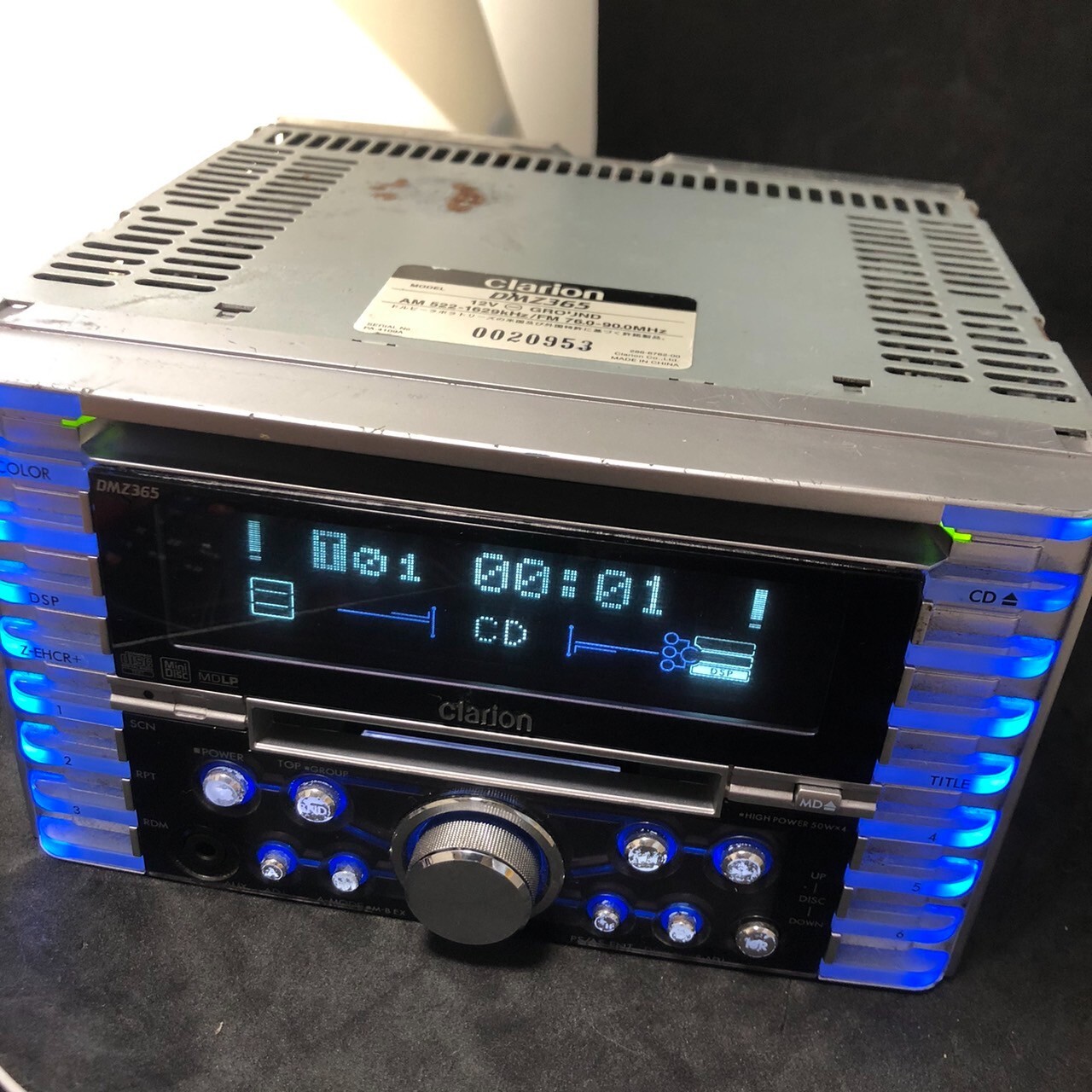 Clarion DMZ365 MD/CD player with car stereo harness working