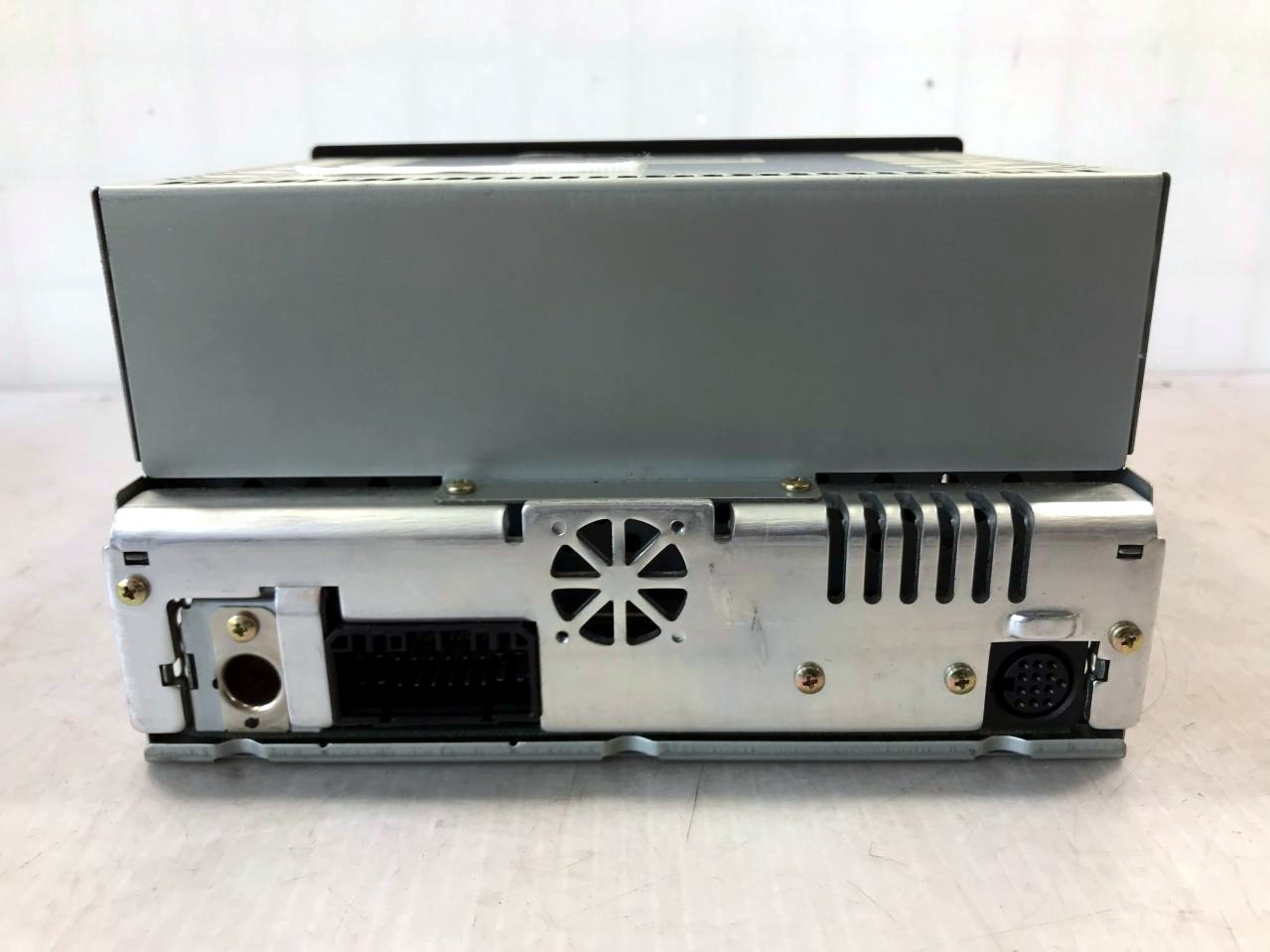 Clarion PS-4079R Double DIN Car Stereo Receiver Tested Working CD MD