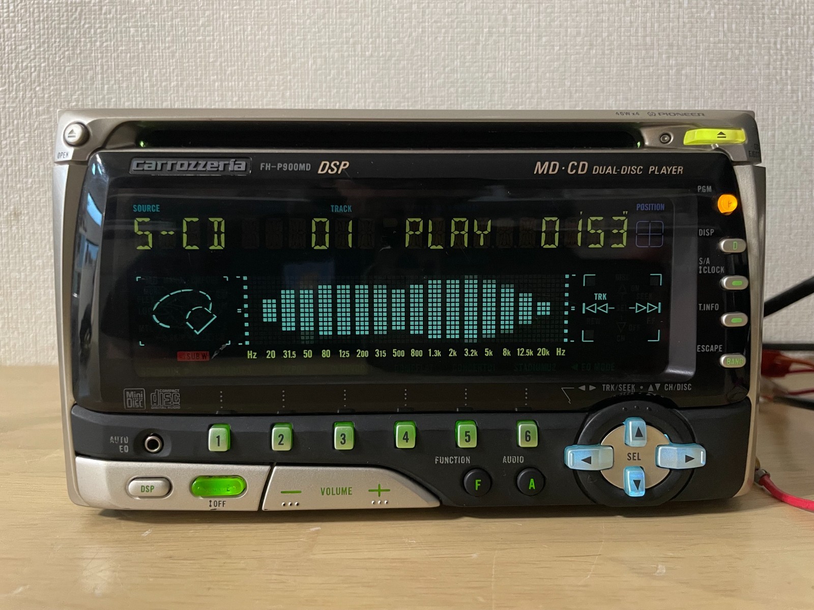Pioneer Carrozzeria FH-P900MD 2DIN Car Audio CD MD Bluetooth Player Tested