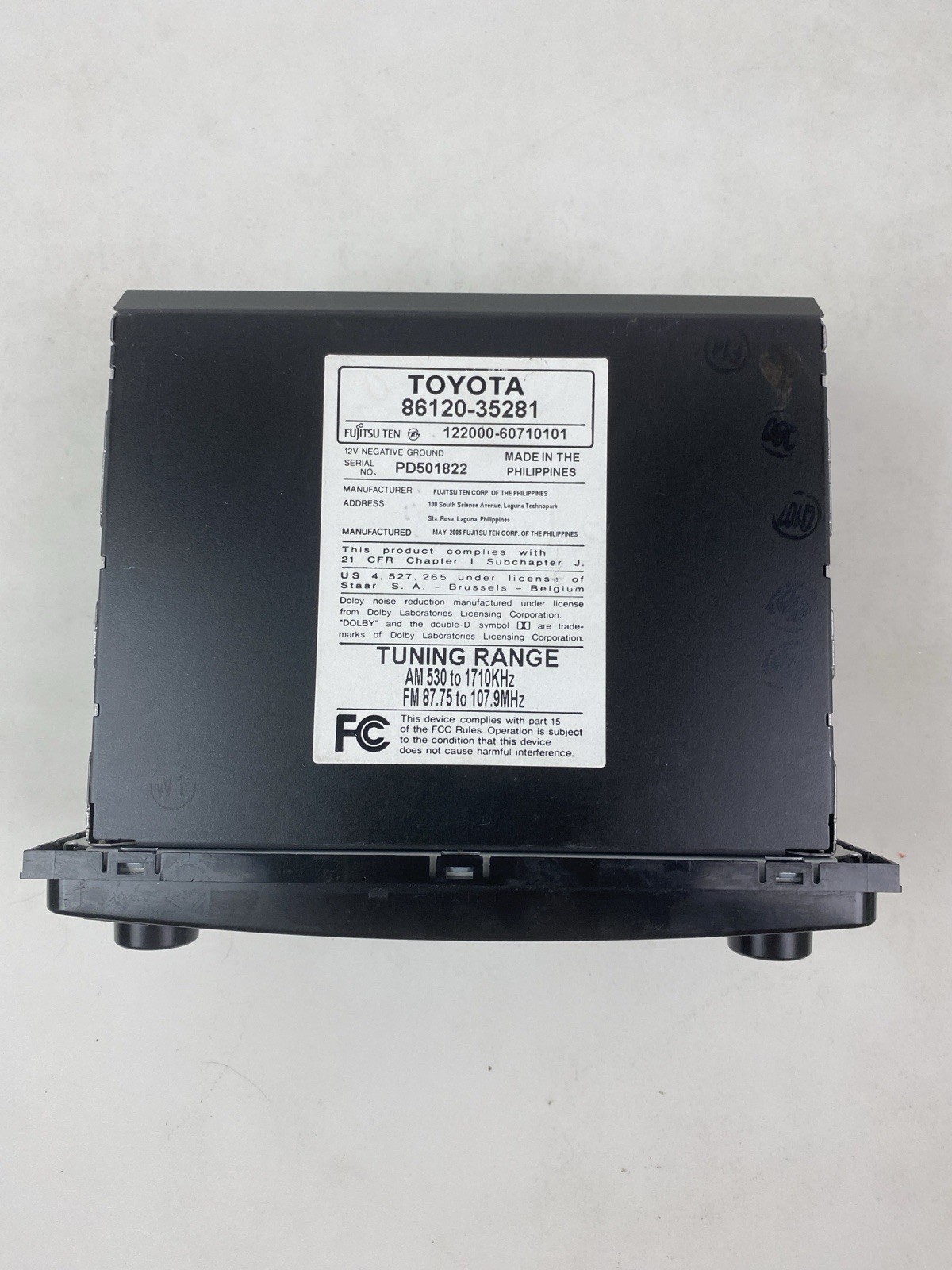 Toyota OEM Radio CD Cassette Player AM FM Stereo 86120-35281 Fujitsu Ten