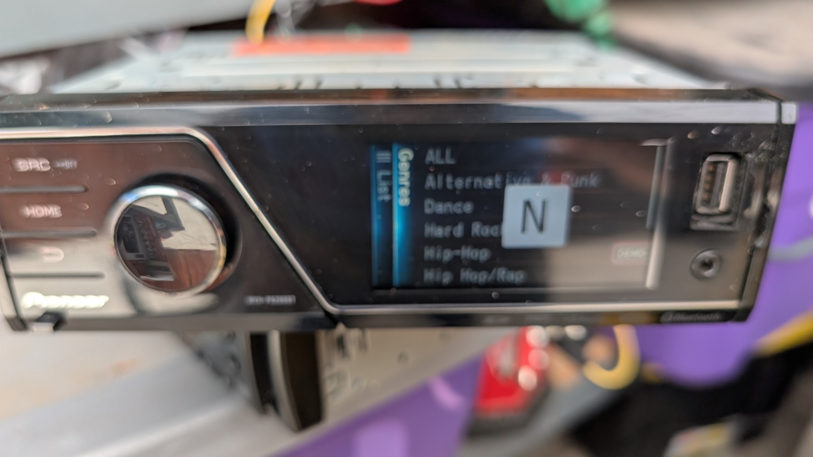 2010 Pioneer MVH-P8200BT Digital Media Receiver Head Unit Car Audio Untested