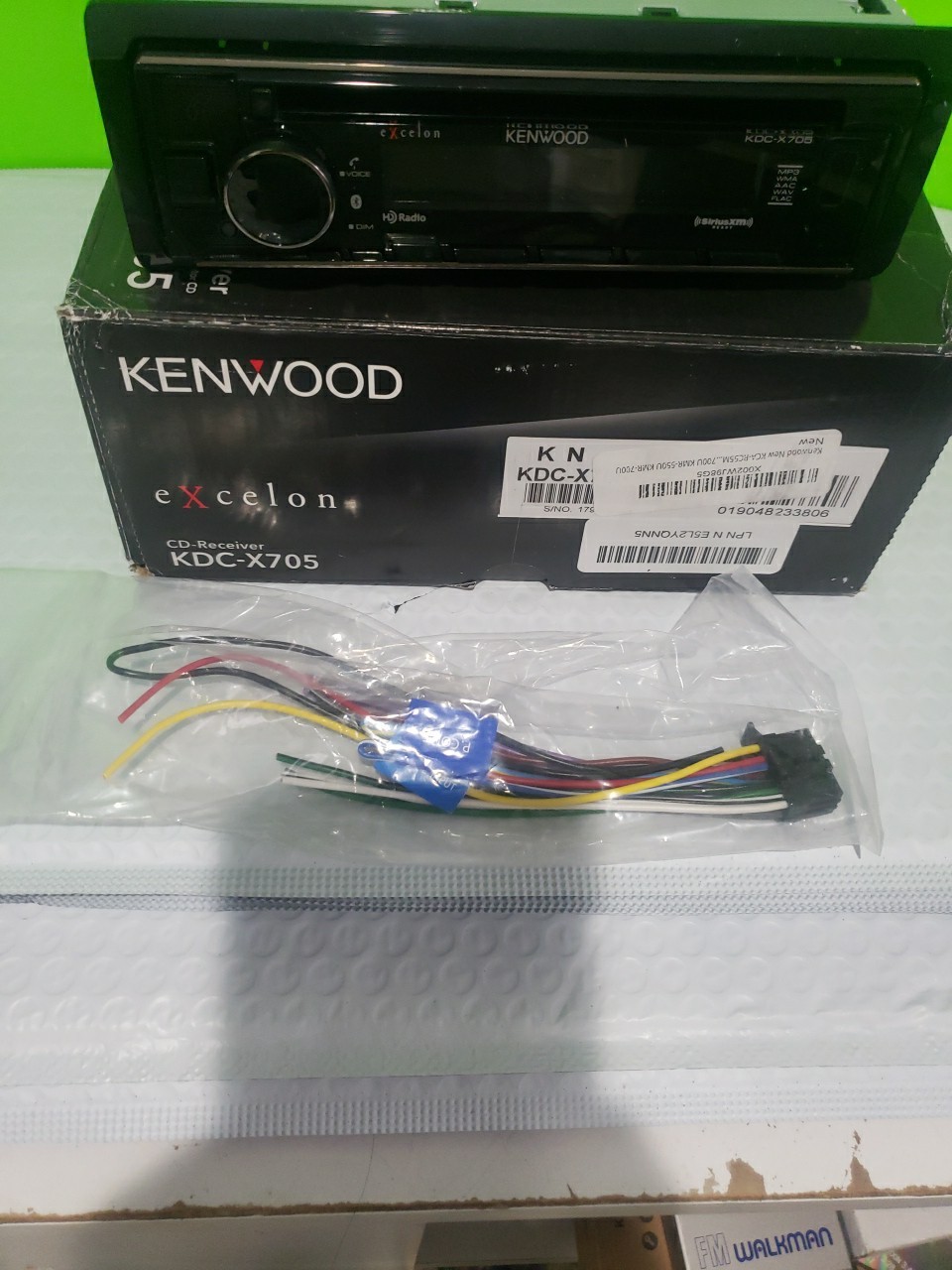 Kenwood KMM-X705 1-DIN Bluetooth Car Stereo Digital Media Receiver SiriusXM Good