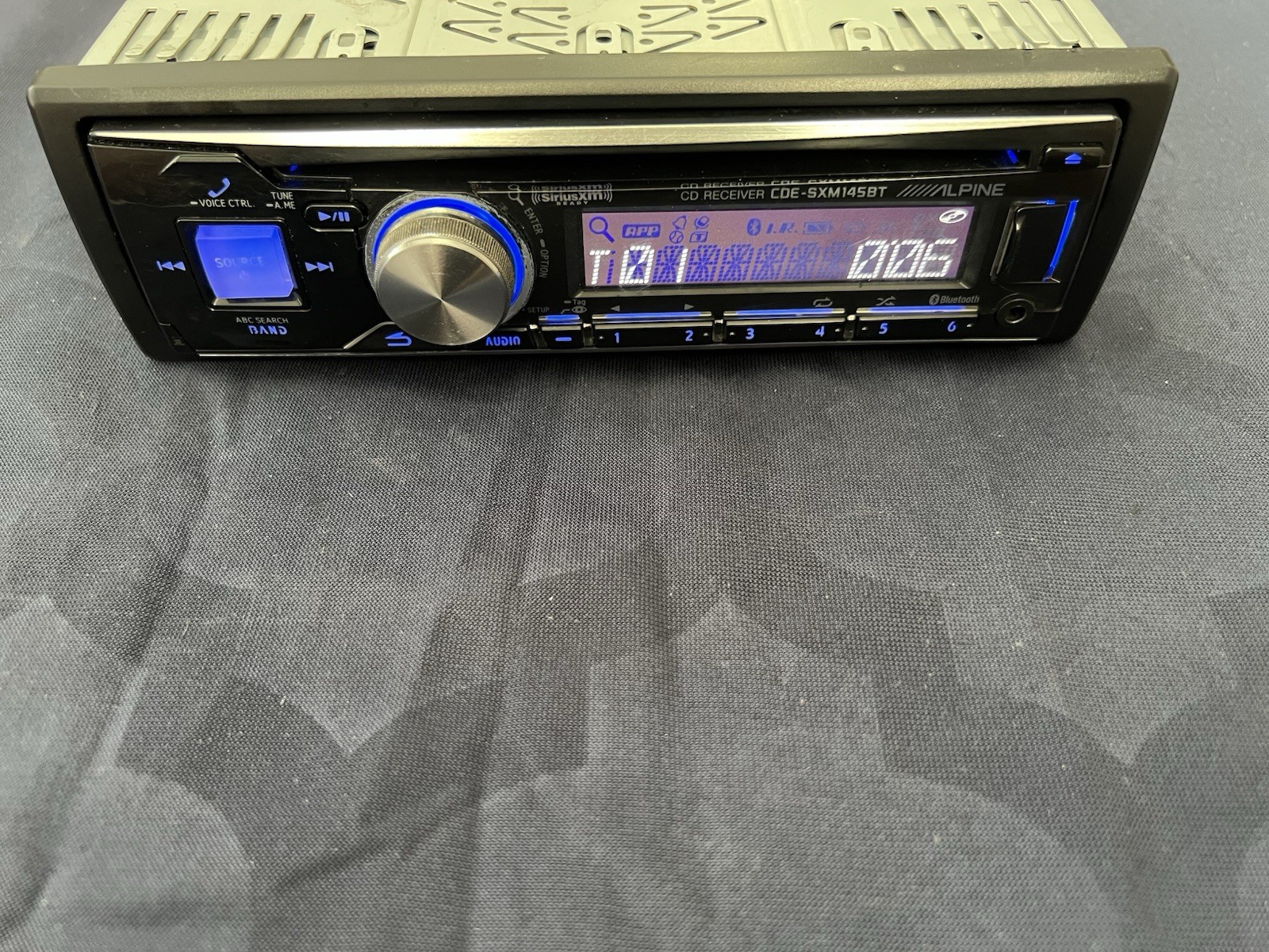 ⭐️Pre-Owned,TESTED⭐️ Alpine CD| AM/FM| BT| USB- (CDE-SXM145BT)