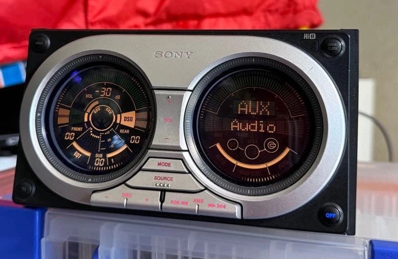 Sony WX-7700MDX Double DIN CD MD Receiver Car Audio Stereo Head Unit Vintage