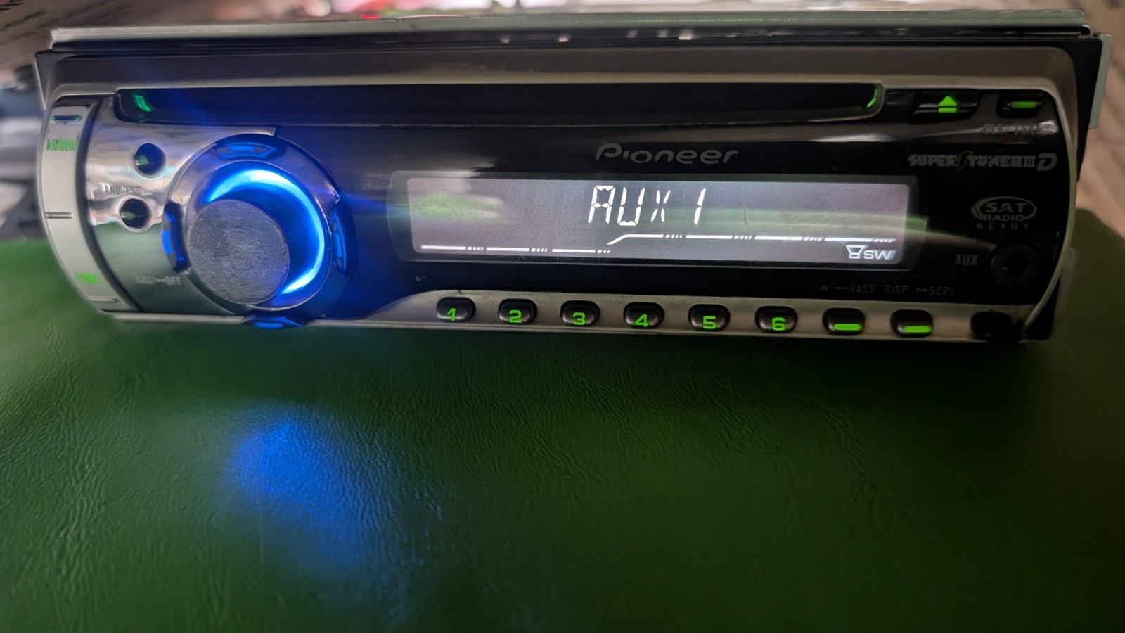 Pioneer Car Stereo DEH-P3900MP CD, Aux MP3 Playback Mid 2000s Generation