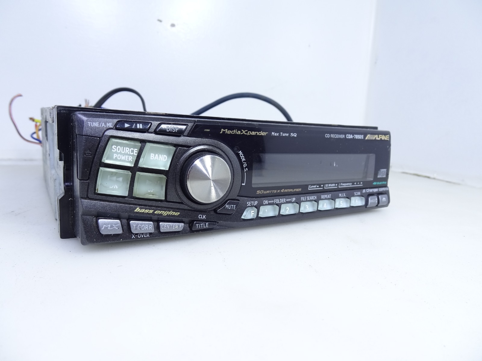 Alpine CDA-7892E Car CD Player Receiver Ai-Changer 50W x 4 MediaXpander 4V Pre