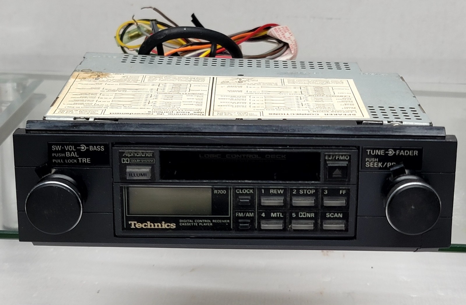 TECHNICS ALPHATUNER Car Stereo Cassette Deck Radio FM-AM CQ-R700EU See video