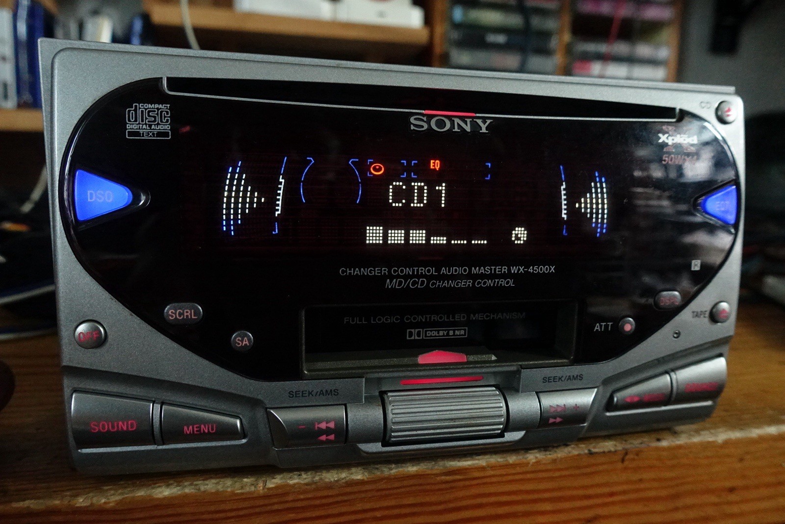 Sony xplode WX-4500x. 2 Dins Cassette/CD/FM/Bluetooth Deck.