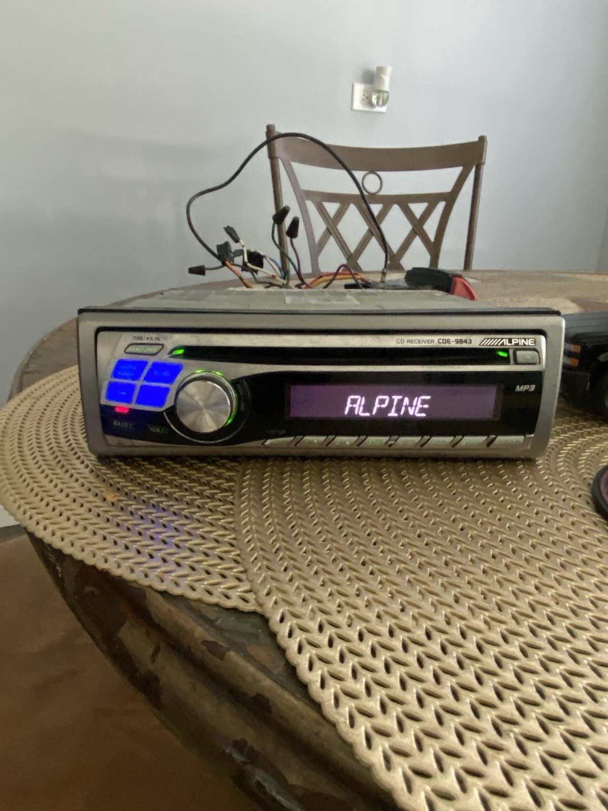 Alpine CDE-9843 CD Player In Dash Receiver