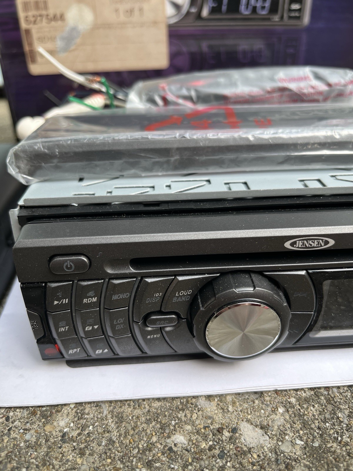 New Jensen SD1413 CD Player/MP3 In Dash Receiver With HARNESS Remote NOS