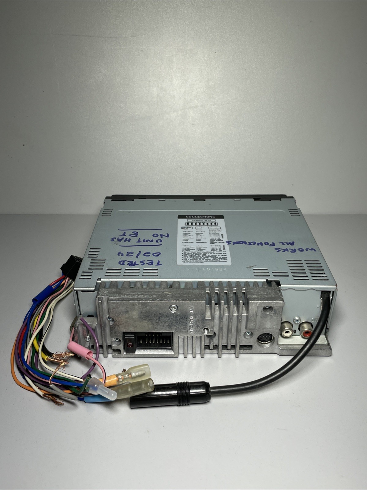 Alpine CDE-124SXM MP3/CD In Dash Receiver 50Wx4 USB XM Pandora