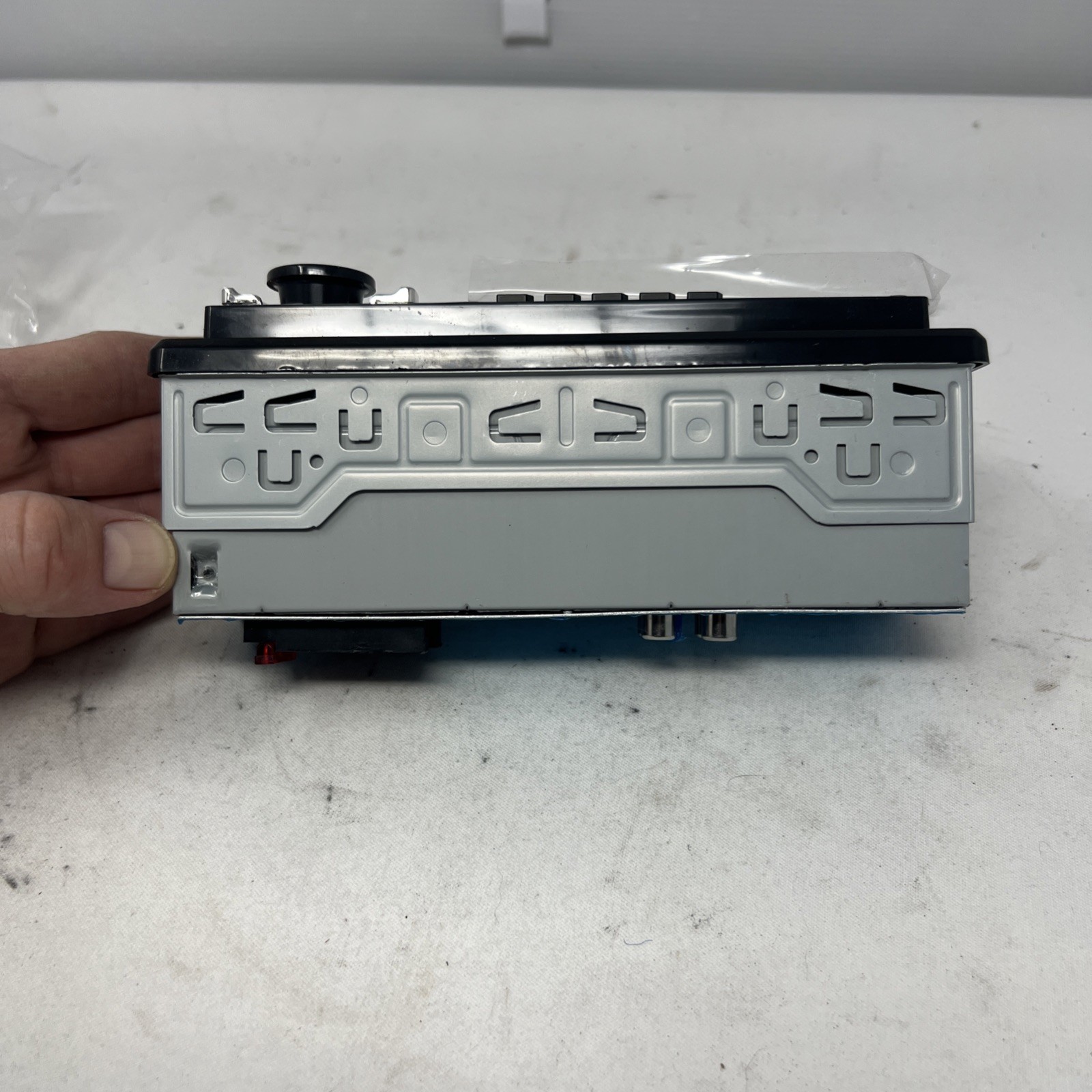 JSD-520 Car Stereo MP3 Player with PLL FM Stereo Radio NEW out of box.