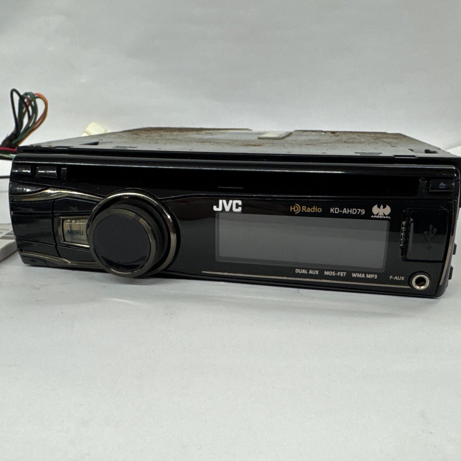 JVC CD RECEIVER KD-AHD79 Car Stereo Aux USB HD Radio With Remote